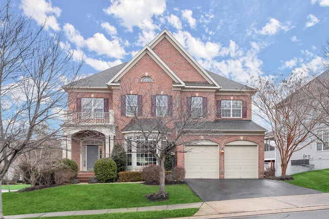 Primary Photo - 2520 Stone Cliff Dr