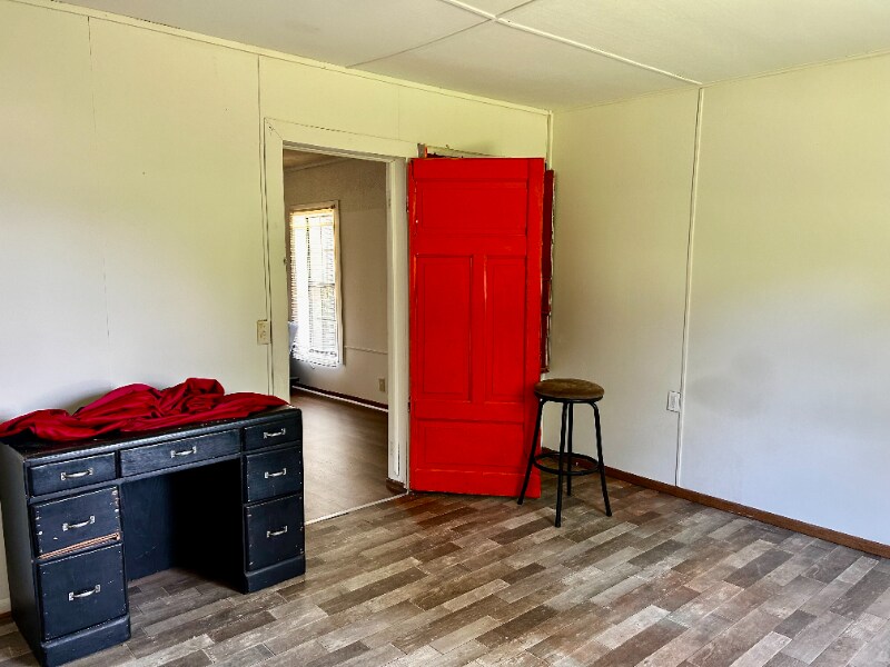 Building Photo - 313 Mahlon St