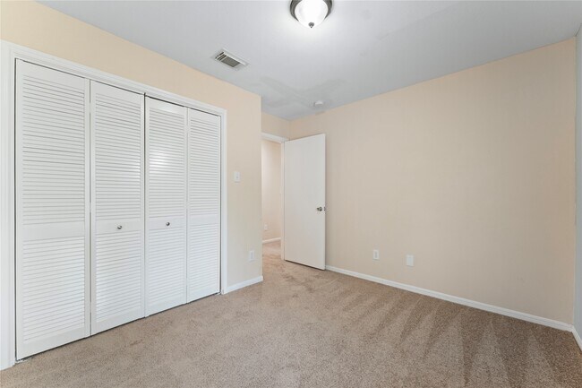 Building Photo - 11510 Palmsprings Dr