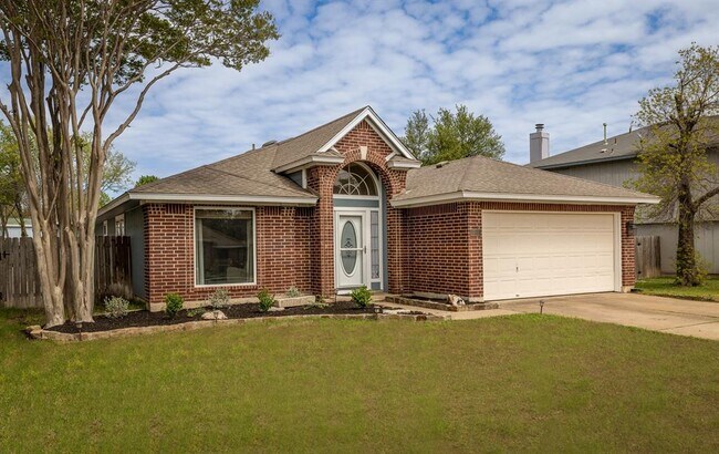 Building Photo - 904 Brook Meadow Trail