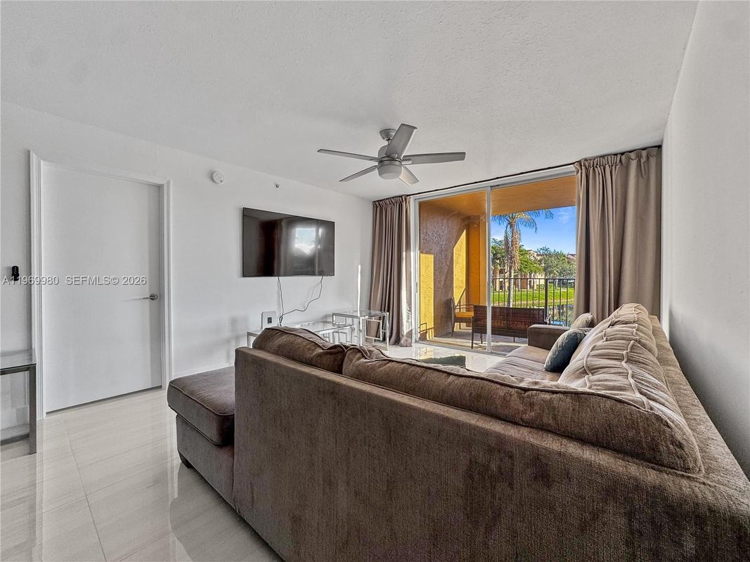 Building Photo - 2123 Renaissance Blvd