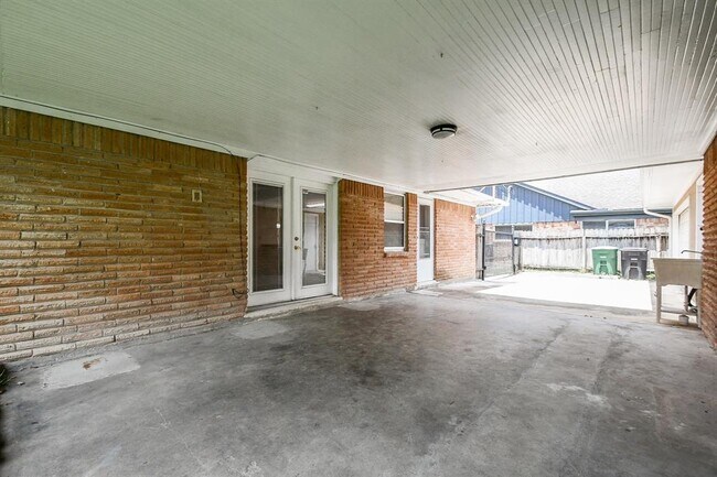 Building Photo - 5238 Valkeith Dr