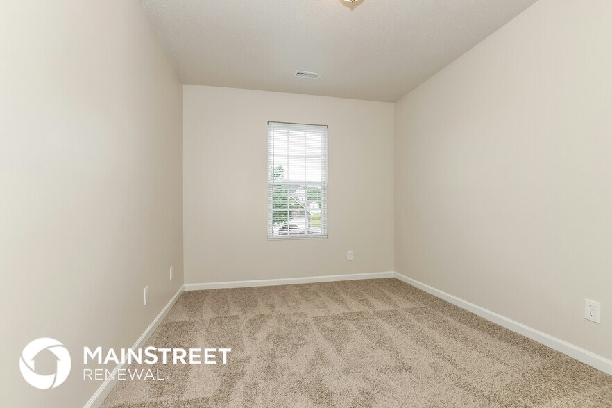 Building Photo - 1032 Quinlan Dr