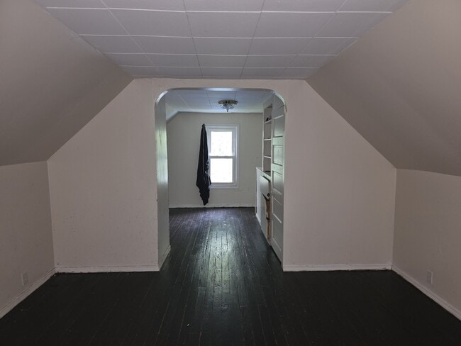Building Photo - 159 80th St