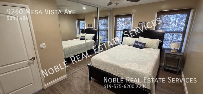 Building Photo - 9260 Mesa Vista Ave