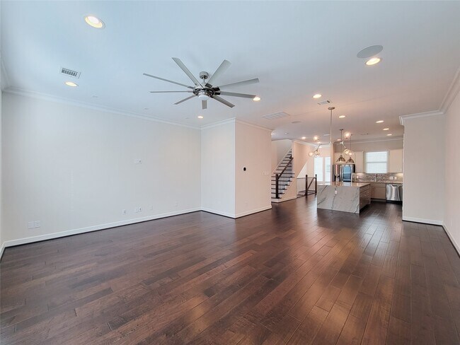 Building Photo - 845 Fisher St