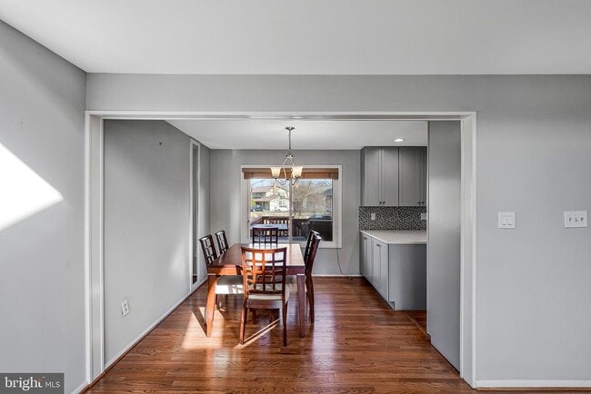 Building Photo - 1016 Trinity Gate St