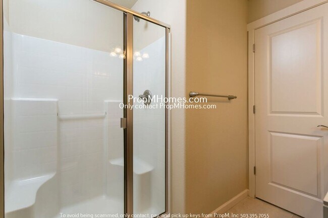 Building Photo - Great Two Bedroom Home In Sherwood! ~Must See The Balcony!