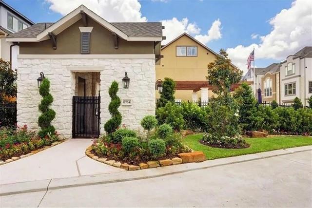 Building Photo - 6755 Highclere Manor Ln