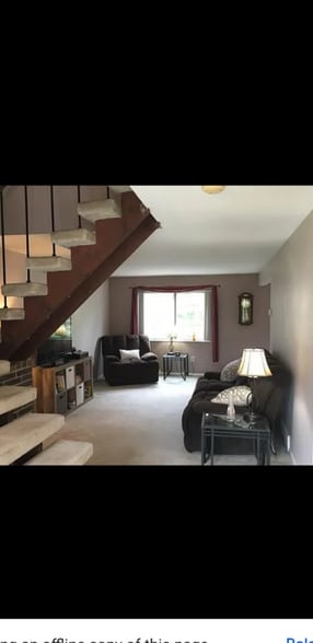 Building Photo - 9582 Fernwood Dr