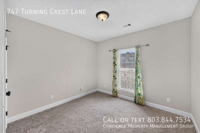 Building Photo - 747 Turning Crest Ln