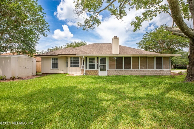 Building Photo - 2081 Magnus Ln