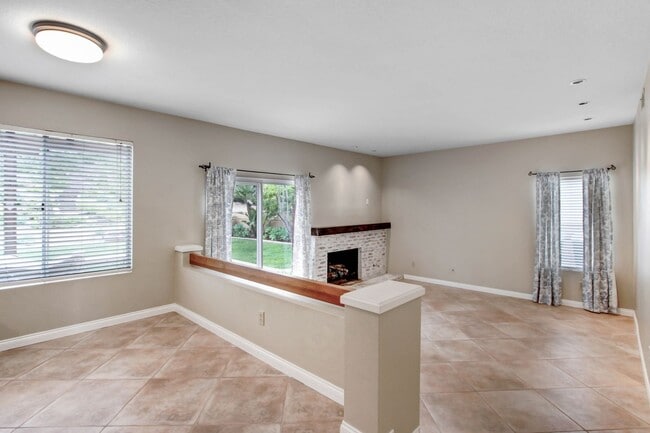 Building Photo - 3 Bed 2 1/2 Bath | 2 Story Home Lactated in Chapparrosa Park, Palisades, Laguna Niguel