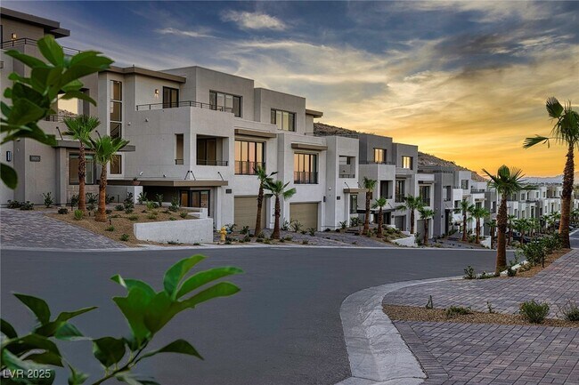 Building Photo - 5178 Meraki Ave