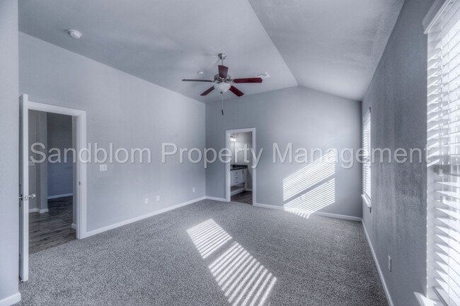 Building Photo - FOR LEASE | Broken Arrow | 3 Bed, 2 Bath H...