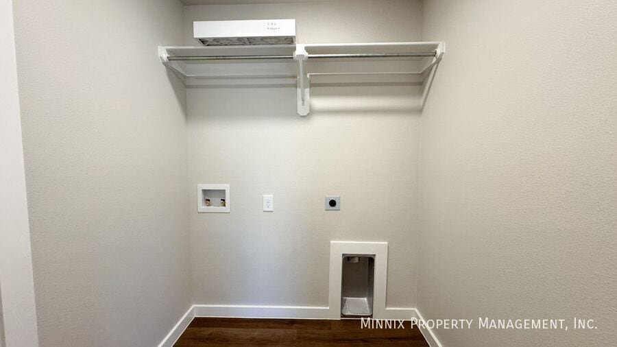 Building Photo - 2136 Kokomo Ave