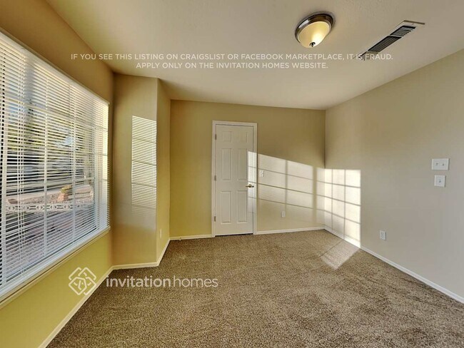 Building Photo - 4512 Crimson Leaf Dr