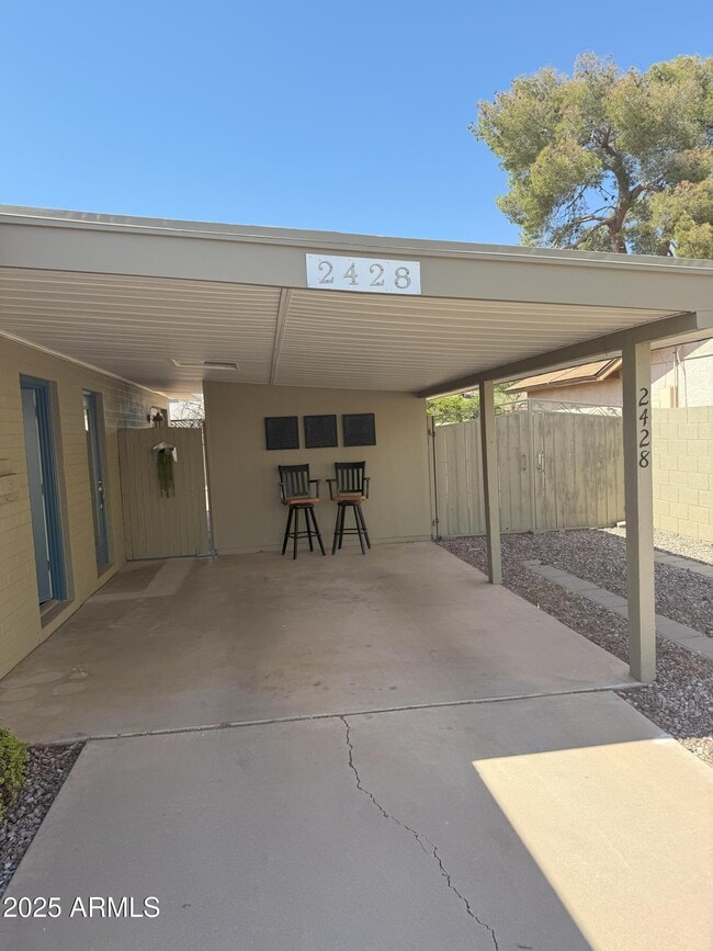 Building Photo - 2428 E La Jolla Dr