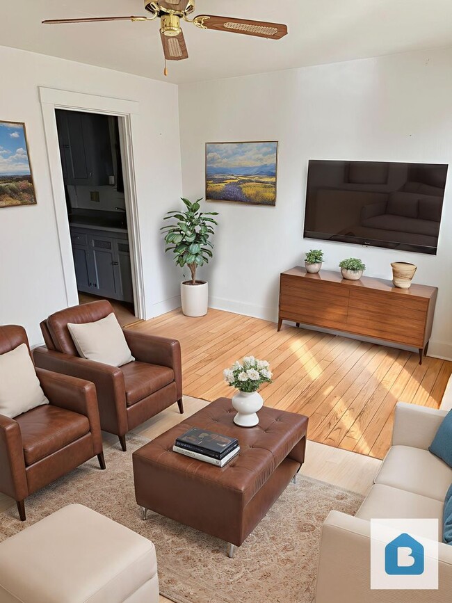 Building Photo - Standalone Cottage in Downtown Colorado Springs!