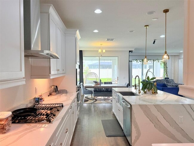 Building Photo - 11131 Sundrift Dr