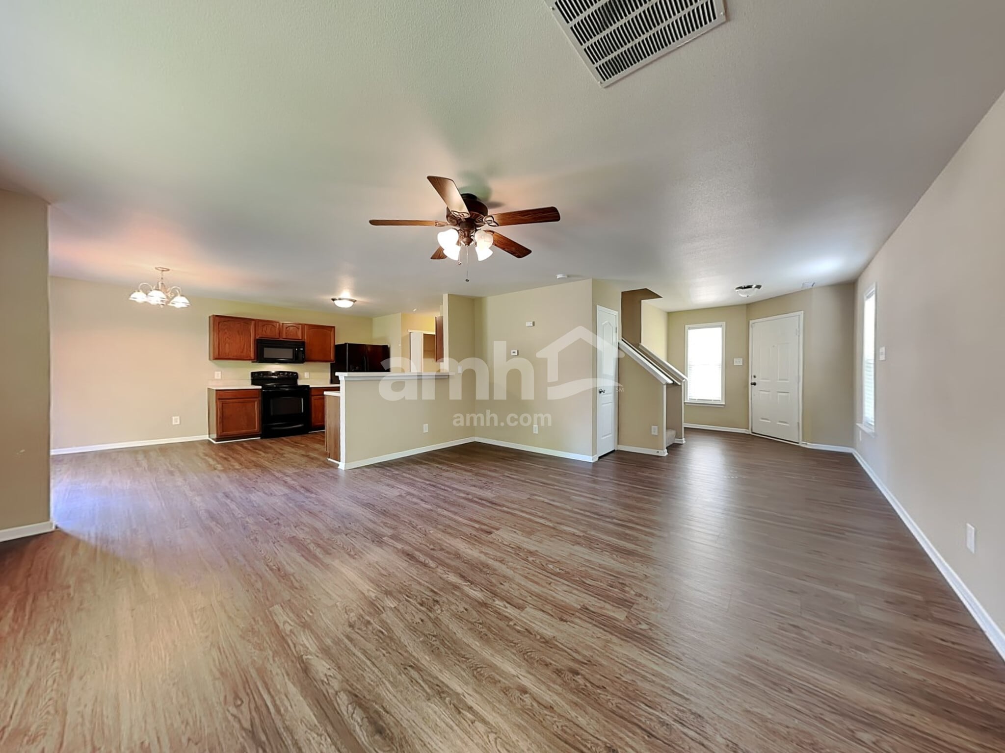 Building Photo - 4112 Lakewood Glen Dr