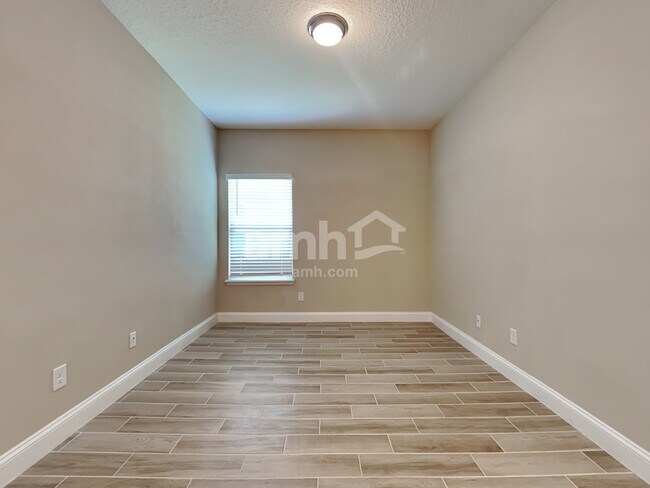 Building Photo - 82 Cobalt Ln