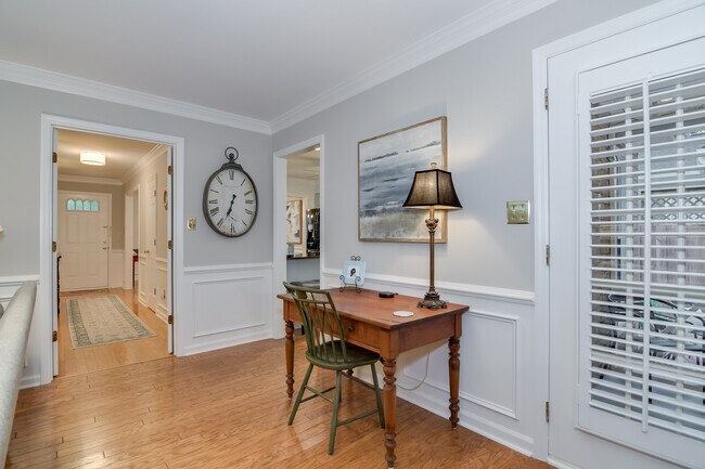 Building Photo - 2504 Pinebluff Ct