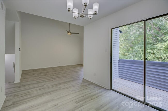 Building Photo - 11514 Turn Stone Ct