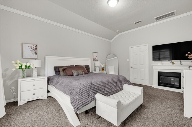 Building Photo - 5522 Little Creek Ct
