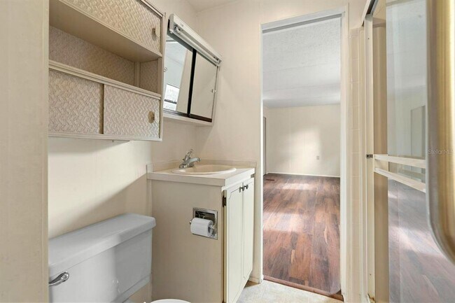 Building Photo - 831 Wolf Trail