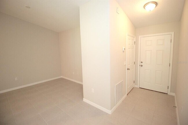 Building Photo - 109 Rolling Sands Dr