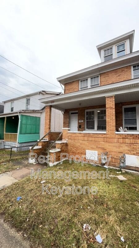 Building Photo - 709 Woodward Ave