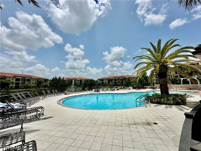 Building Photo - 12935 Violino Ln