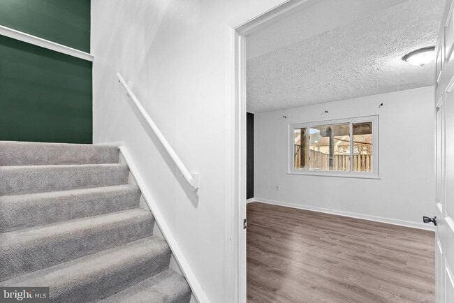 Building Photo - 14129 Honey Hill Ct