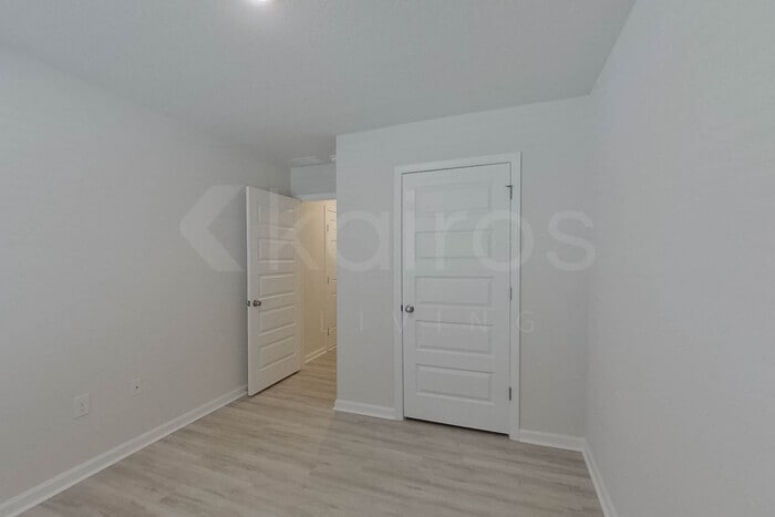 Building Photo - 4803 Malay Cir