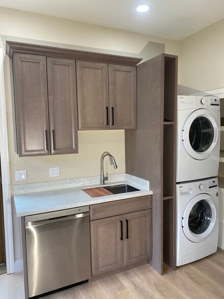 Building Photo - 2512 Laguna Vista Dr