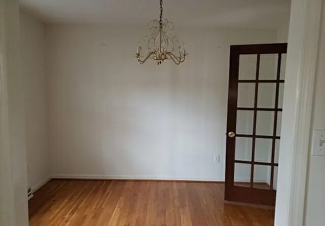 Building Photo - 280 Yeatts Rd