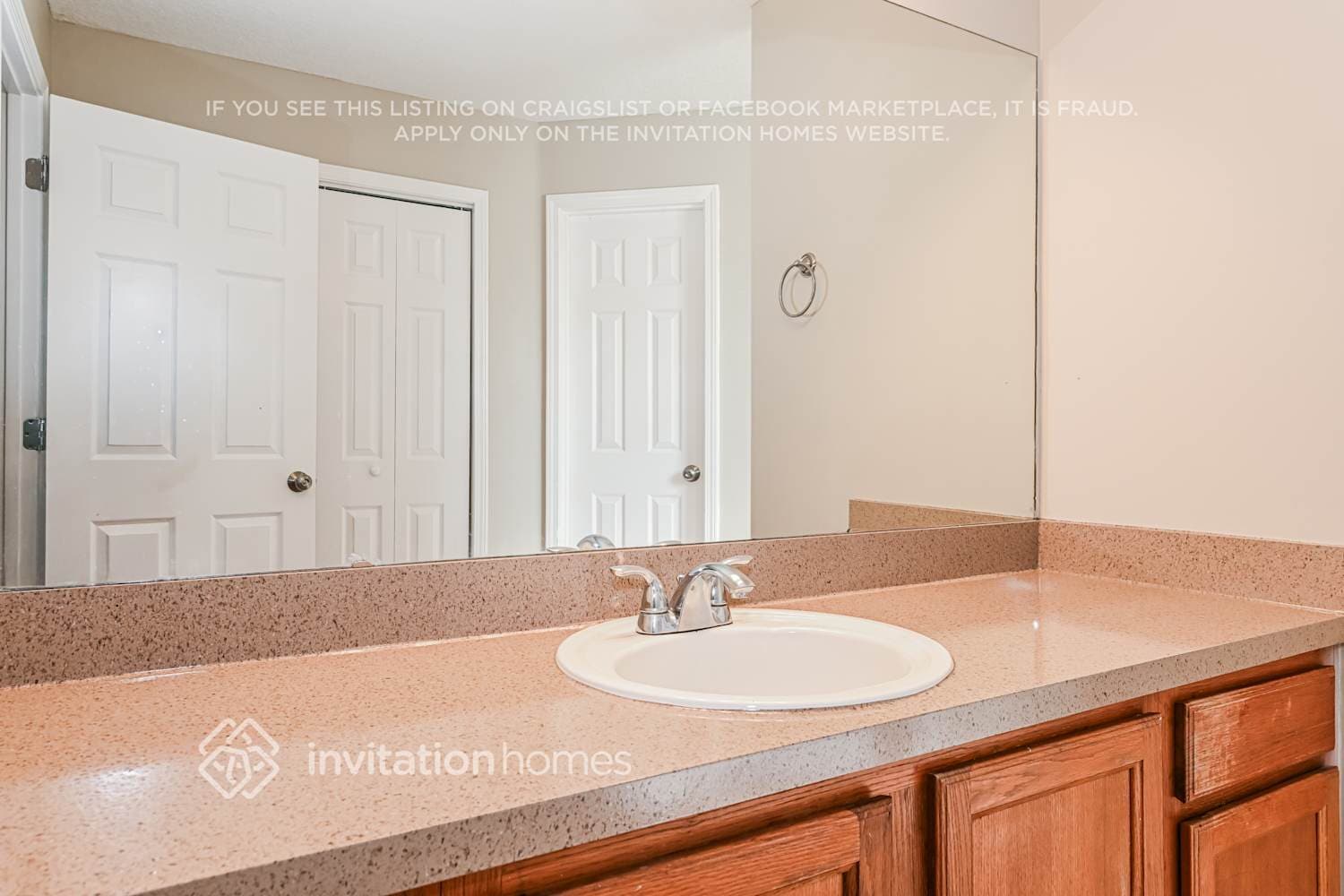 Building Photo - 7041 Vida Ln