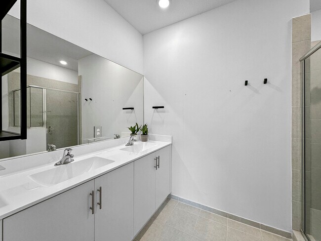 Building Photo - 13402 SW 286th St