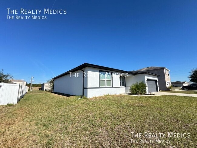 Building Photo - 2226 Rock Dr