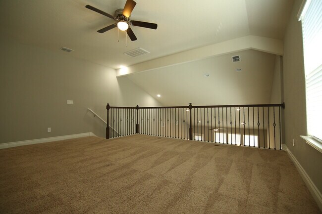 Building Photo - 7623 Paraiso Crest