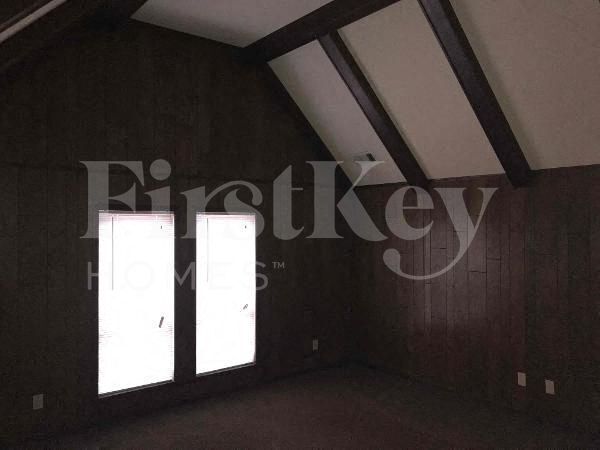 Building Photo - 5011 Autumnwood Dr