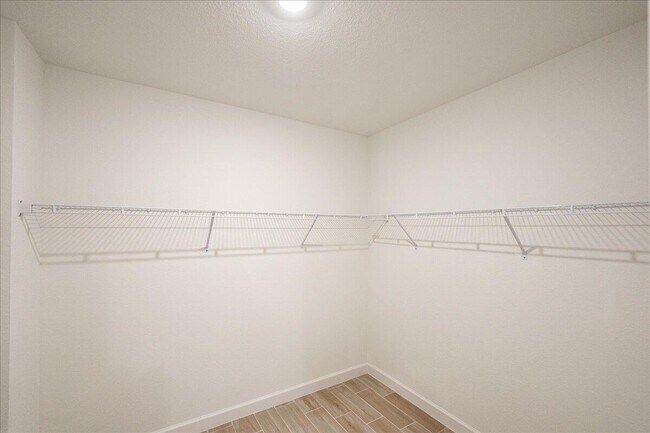 Building Photo - 6346 Windwood Wy