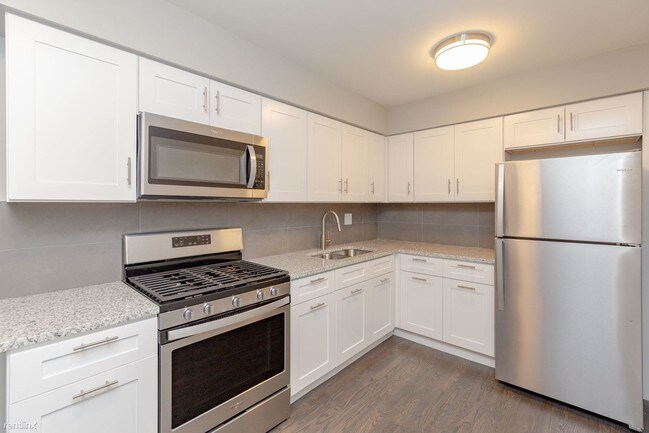 Building Photo - 1405 North Ave