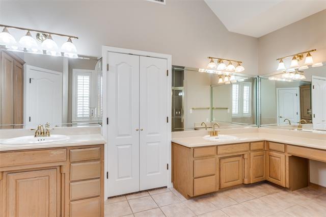 Building Photo - 12449 Oak Grove Rd S