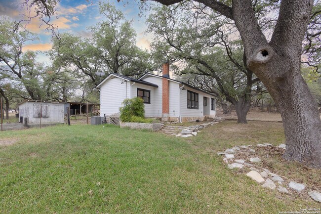 Building Photo - 33121 Blanco Rd