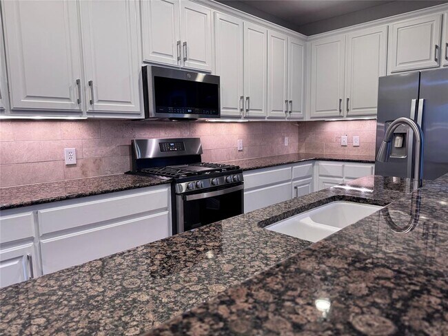 Building Photo - 4332 Teravista Club Dr