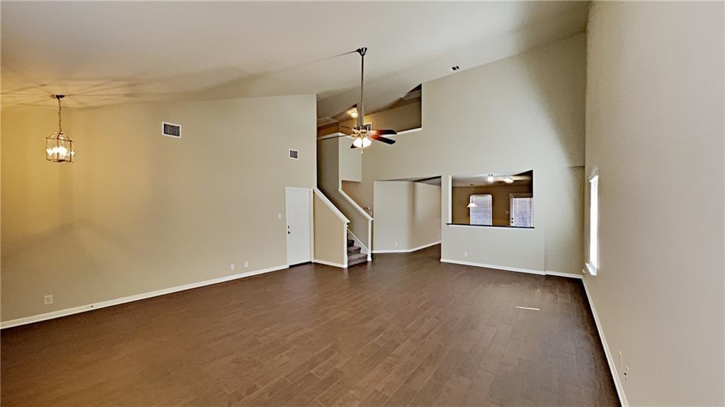 Building Photo - 200 Adriana Ln