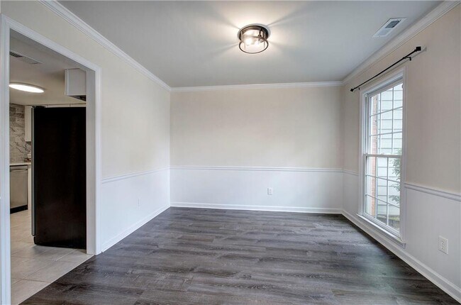 Building Photo - 1028 Windy Oaks Ct