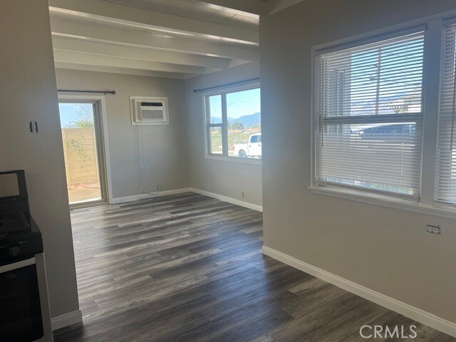 Building Photo - 1342 Opal Ave